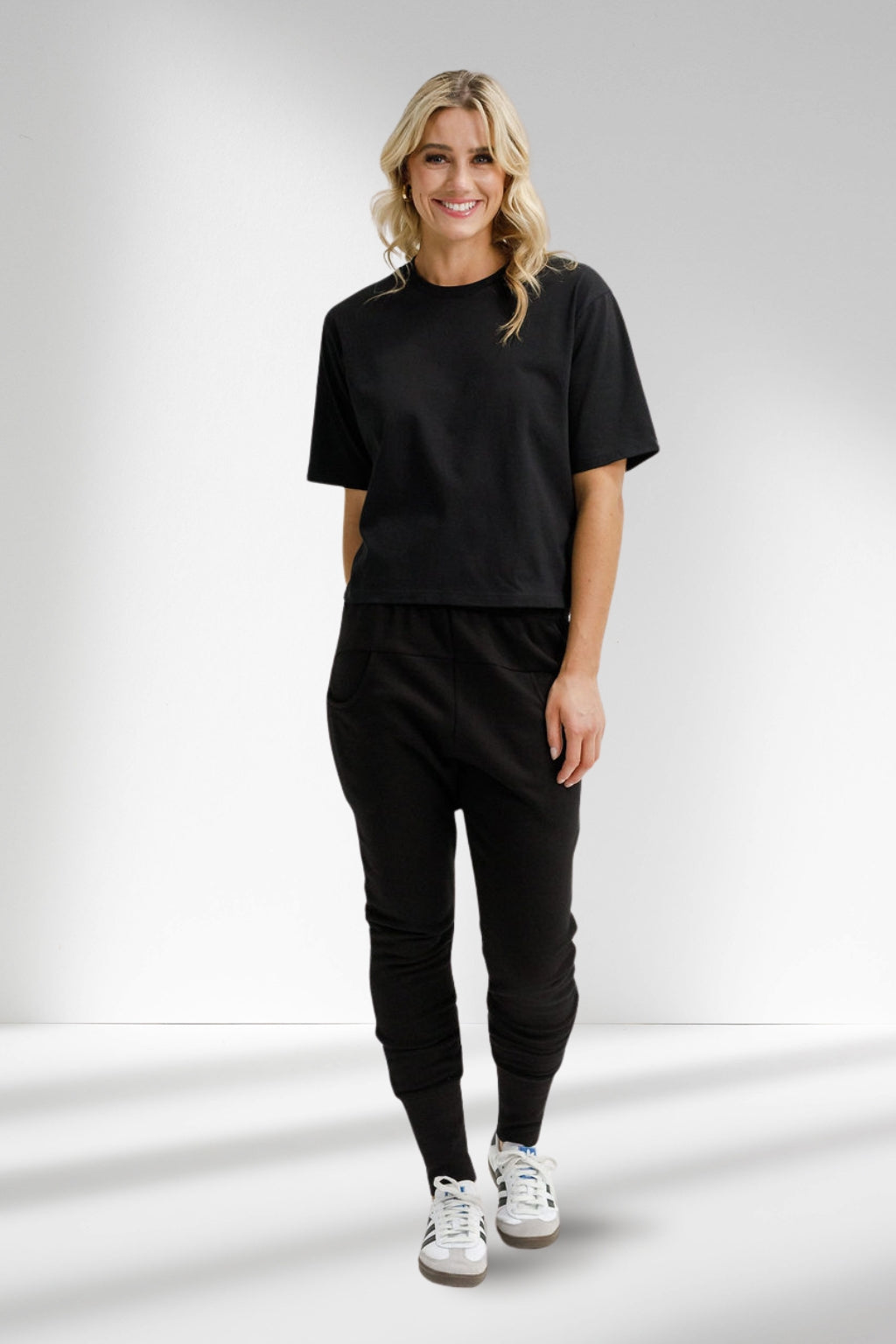 Homelee Winter Apartment Pants Black with Graphite Daisy X