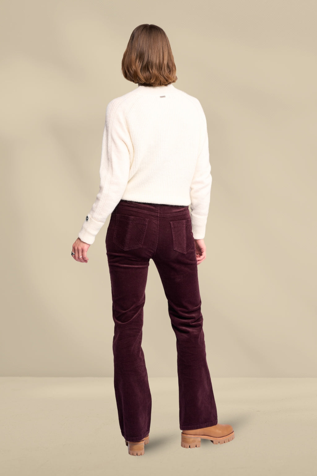 Knewe Potter Cord Raisin