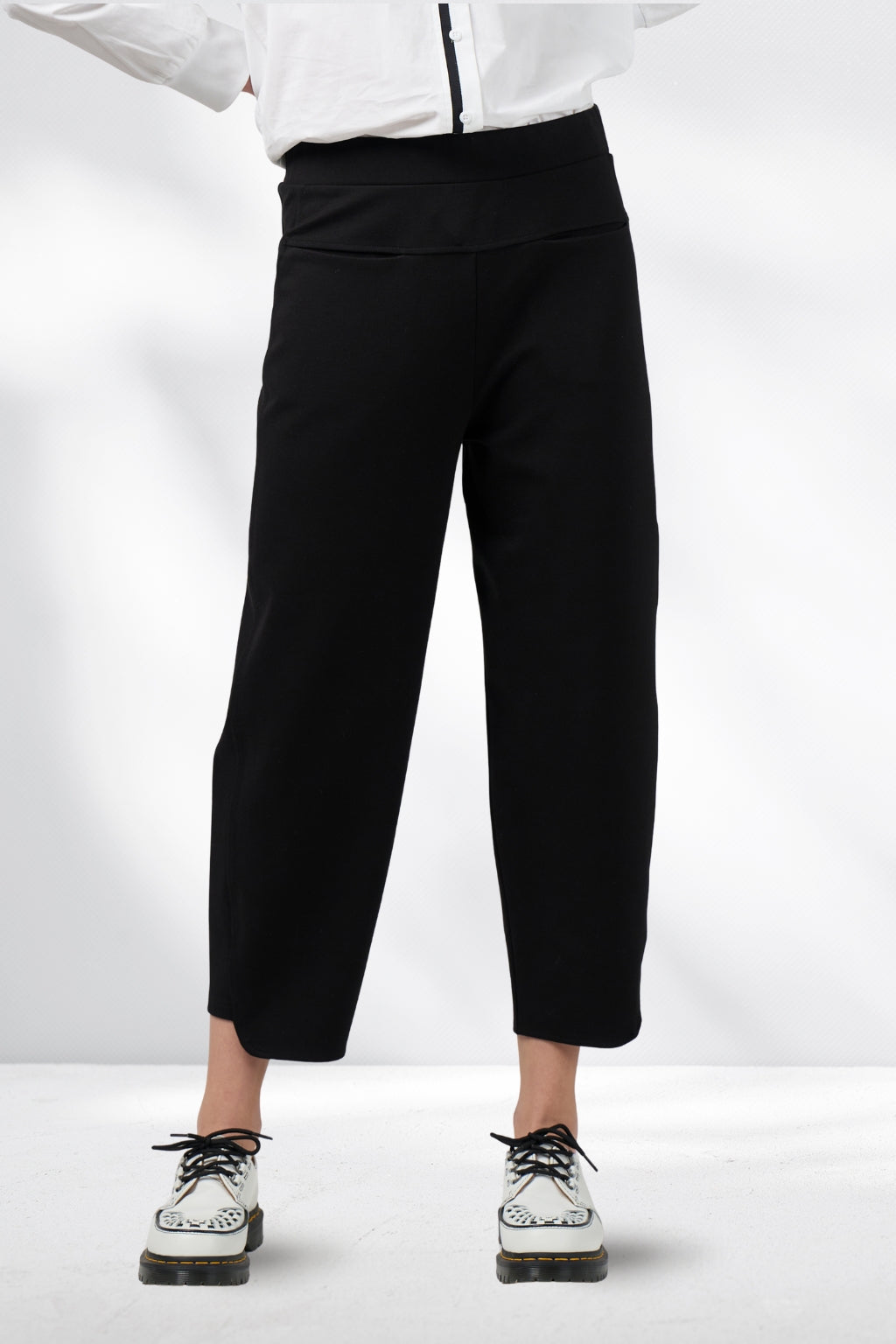 Madly Sweetly Ledge Pants Black